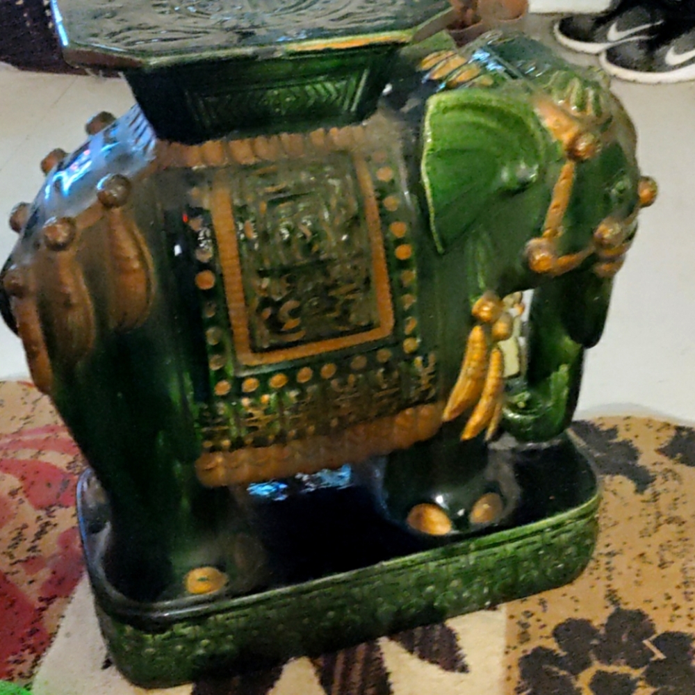 Vintage regency emerald green elephant